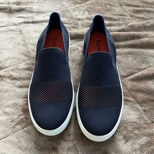 ROTHYS THE SNEAKER MARITIME LATTICE STITCH SZ. 9.5